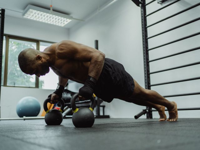 Quelles leçons d&rsquo;entraînement peut-on tirer des méthodes des athlètes professionnels ?